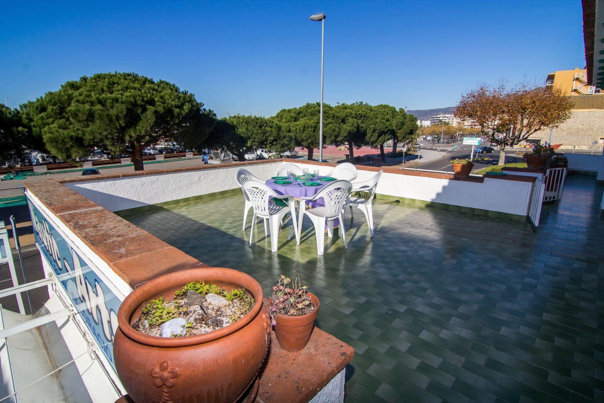 Agi Casa Puerto Villa Росес Екстериор снимка